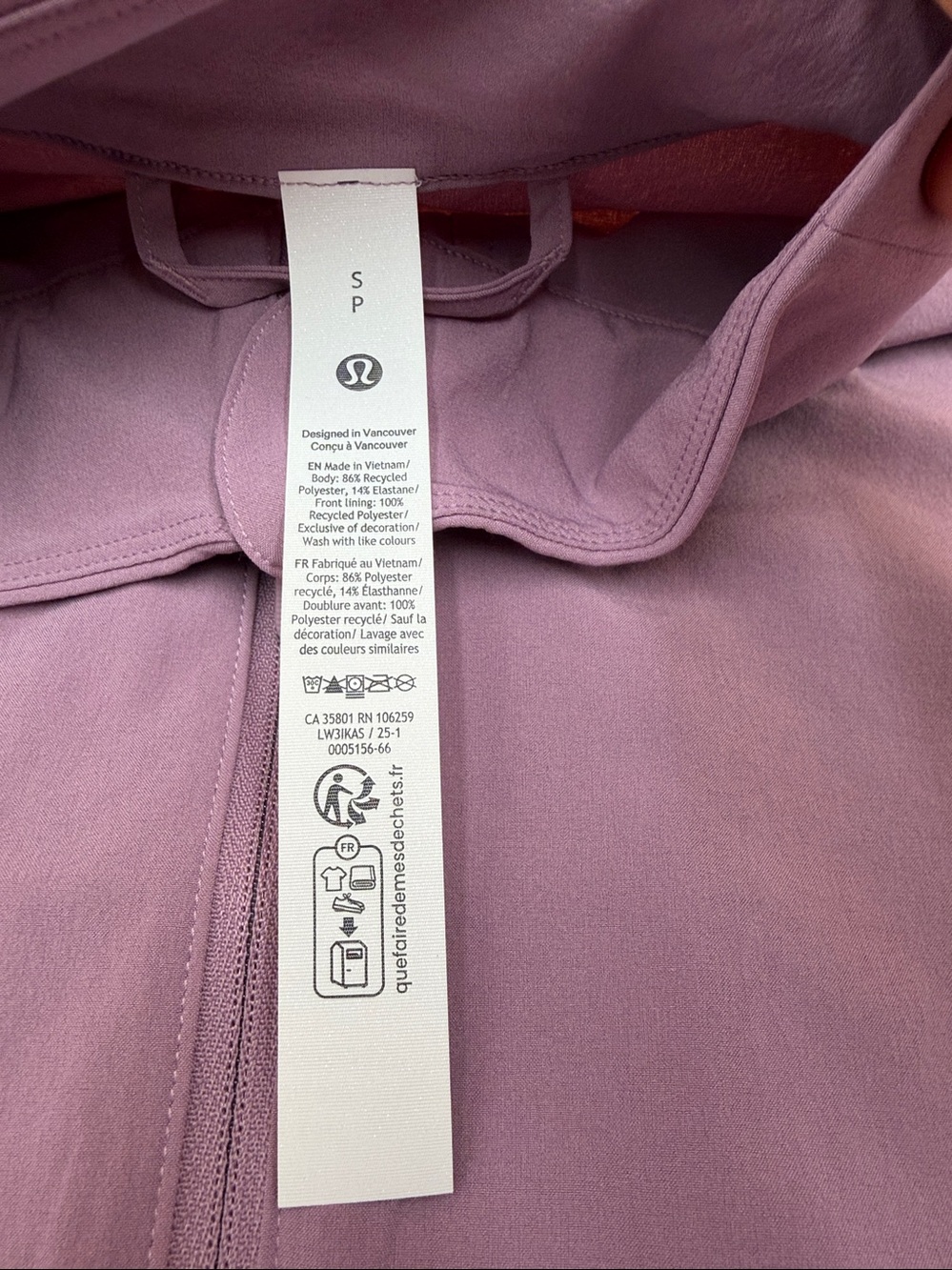 Lululemon UV-Protective Cinch-Waist Running Jacket
Lavender Lux - Picture 8 of 8